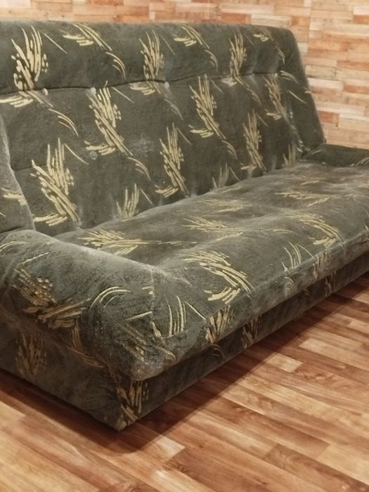 Продам диван книжку. Доставка