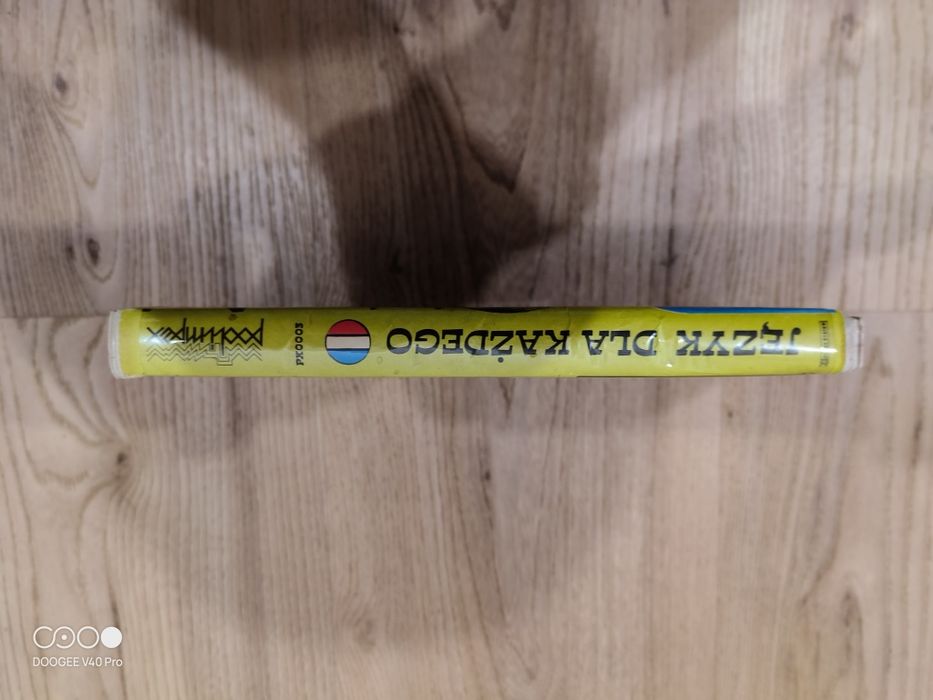 Kasety do nauki języka francuskiego