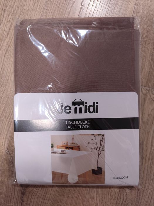 Obrus JEMIDI brązowy poliester nakrycie wodoodporny nowy 130 x 220