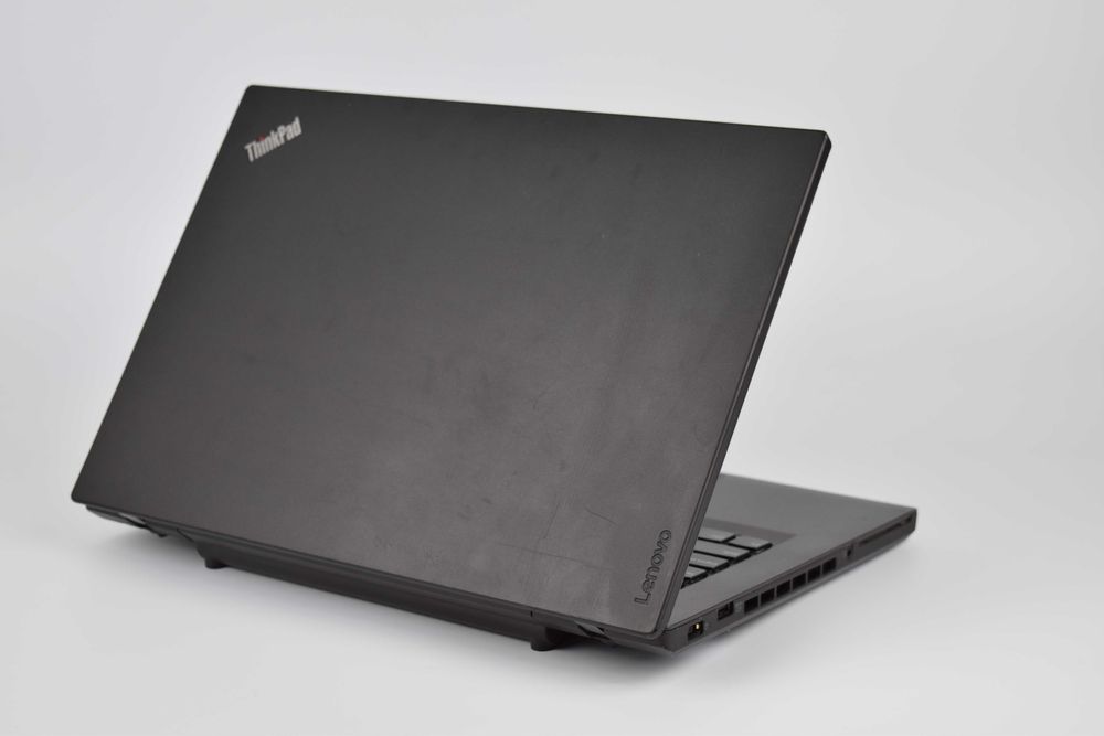 Lenovo ThinkPad T470p i5-7300HQ 8/16гб ssd 256/480гб 14" IPS Ноутбук