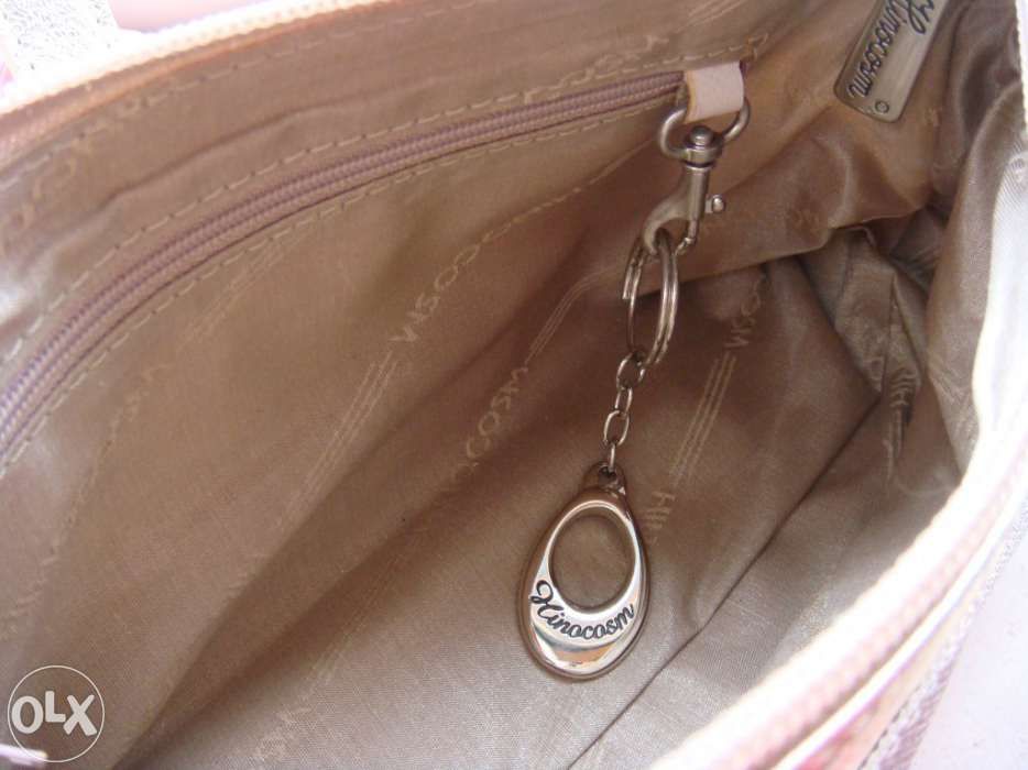 NOVA, Carteira dourada da Hinocosm