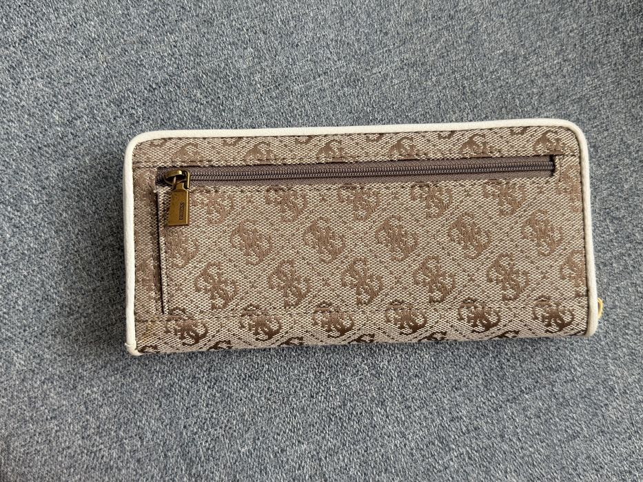 Кошелек Guess новый