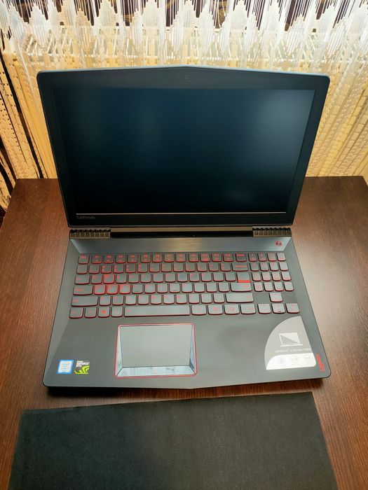 Ноутбук Lenovo legion y520 i7-7700 GTX1050ti