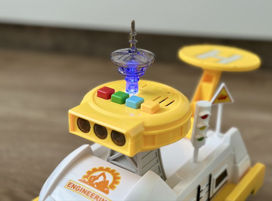 Дитячий корабель катер