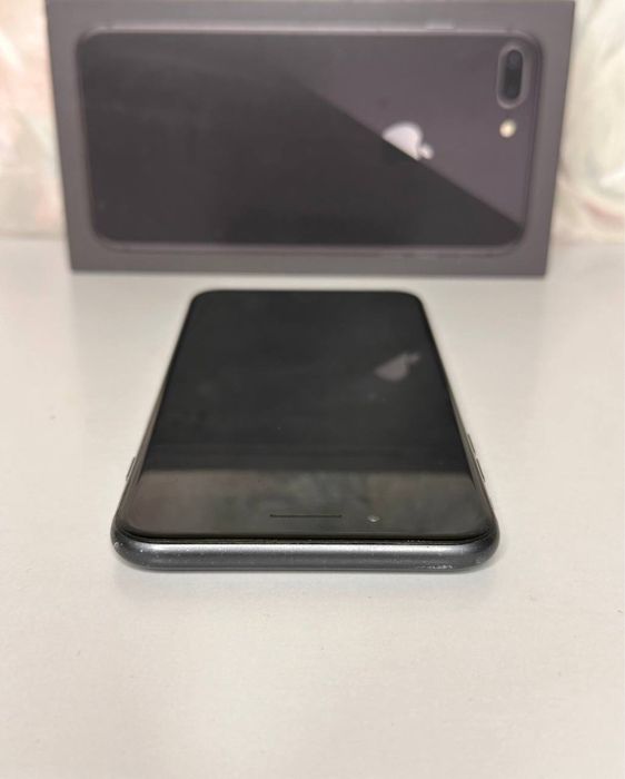 Продам IPHONE 8+ 64gb