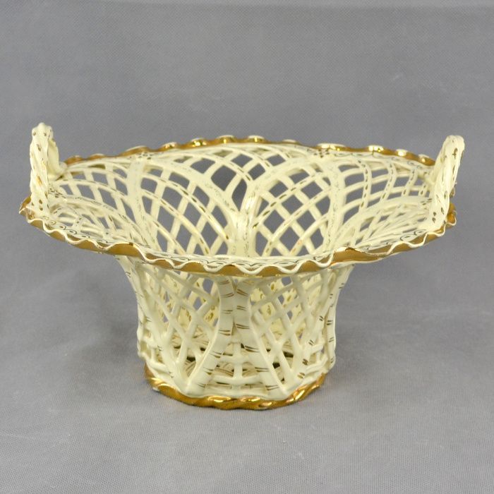 Cesta Vazada em Faiança Inglesa