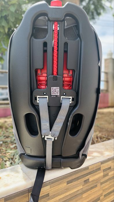 Cadeira Auto Chicco Neptune 9-36 kg + Adaptador isofix - Bom Estado