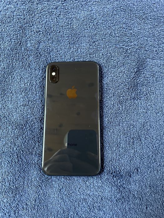 iPhone Xs /64gb.