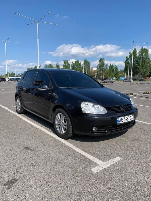 автомобиль Golf 5