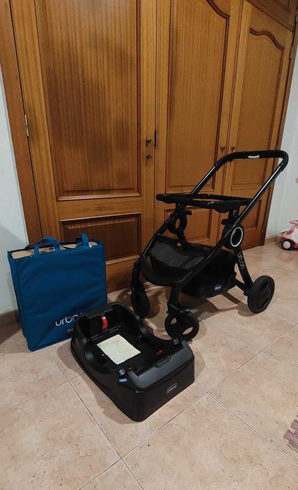 Carrinho de bébé chicco Urban completo barato