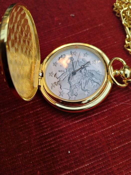 Zegarek kieszonkowy z motywem UE .Zeus porywa Europę-mit grecki