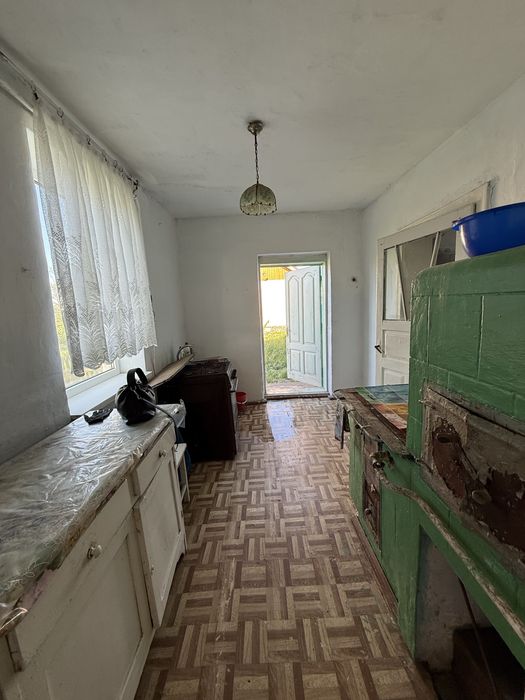 Продається цегляний будинок с. Завадка