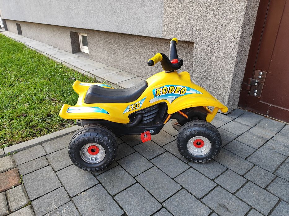 Quad na pedały dla dziecka