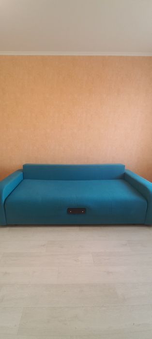 Сдам  3х ком кв  возле Дарницк рынка,убежище в доме ,6 эт бойлер