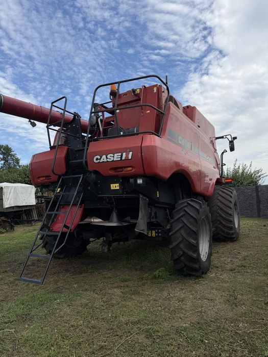 Комбайн Case 6140, кейс з флексом жниваркою