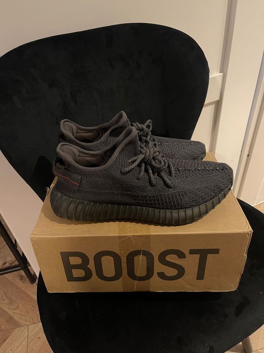 adidas Yeezy 350 static black 42