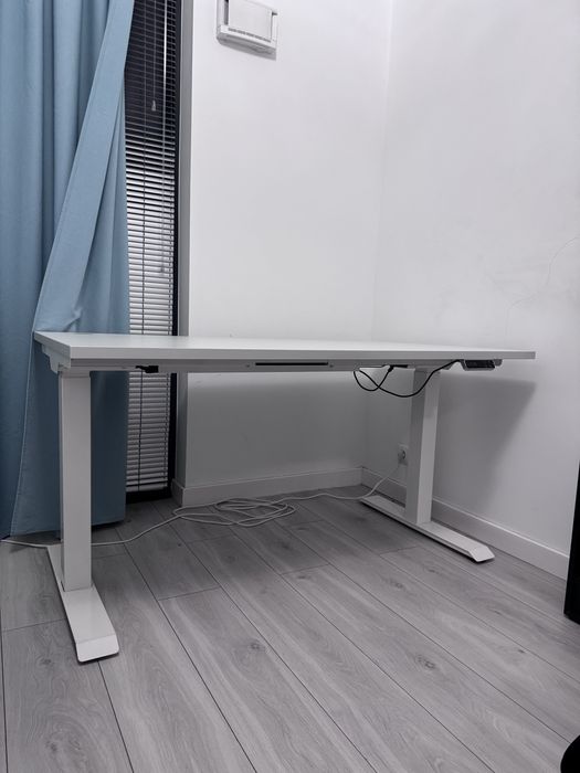 Biurko elektryczne E-MOVE E200 140×80 | regulacja wysokości | USB