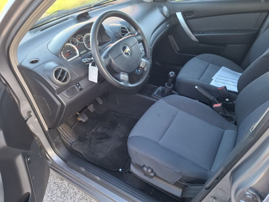 Chevrolet aveo ano 2012