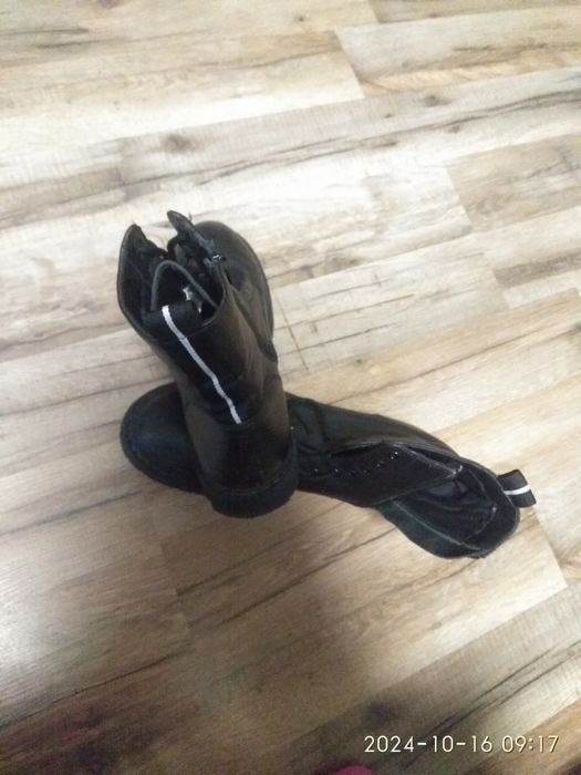 продам берці 39р