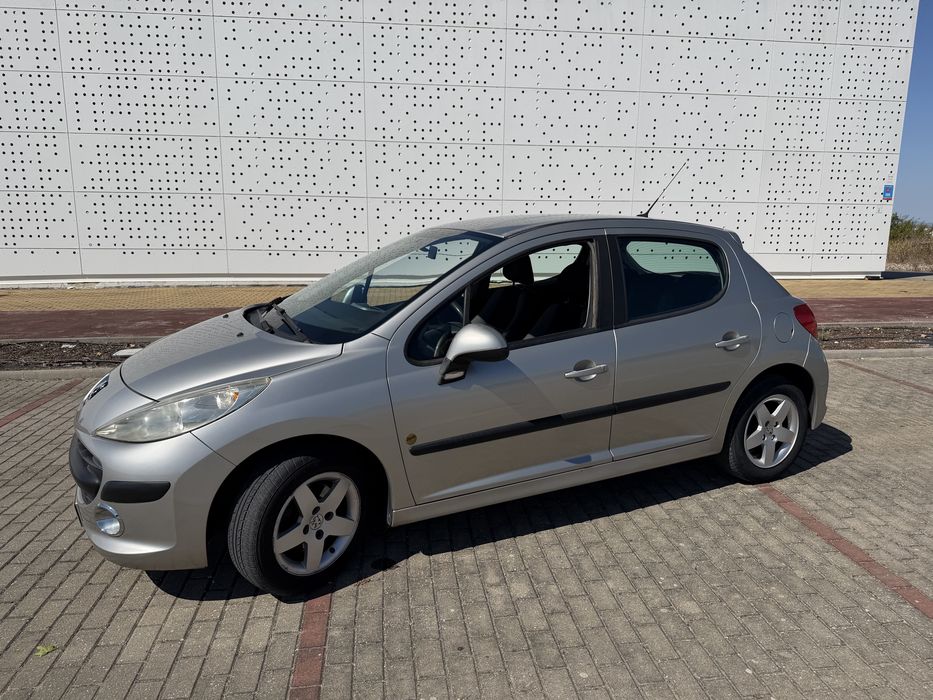 Peugeot 207 open 1.4 16v