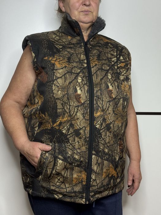 Камуфляжна жилетка на овчині