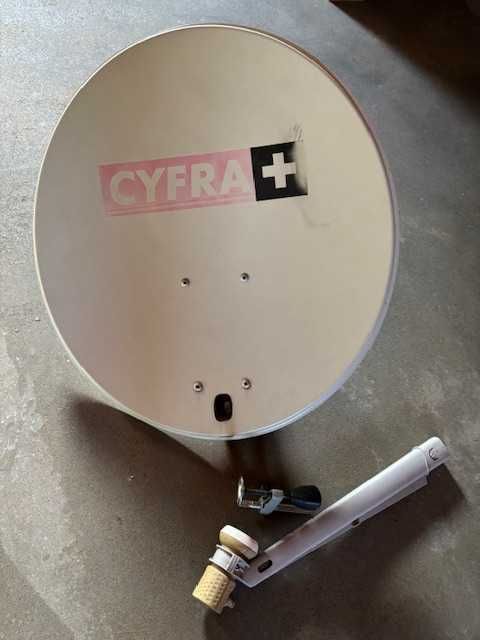 Antena satelitarna 60 cm z nadajnikiem