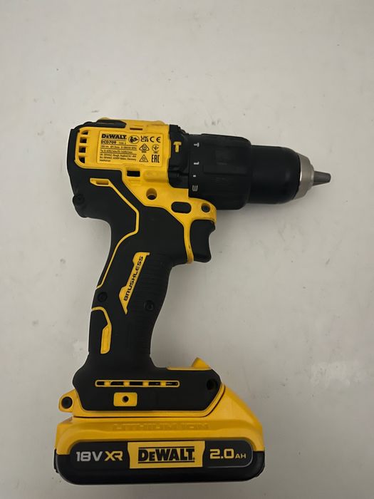 Wkrętarka DeWalt zasilanie akumulatorowe 18 V DCD709 zestaw 2x2Ah