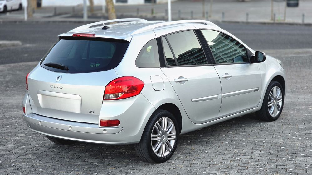 Renault Clio Break 1.5DCi 90cv Dynamique S foto 3