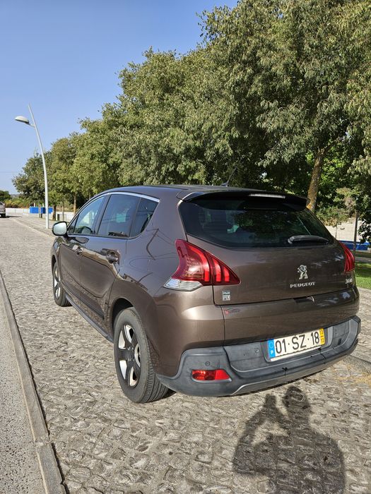 Peugeot 3008 Hybrid4 12/2013