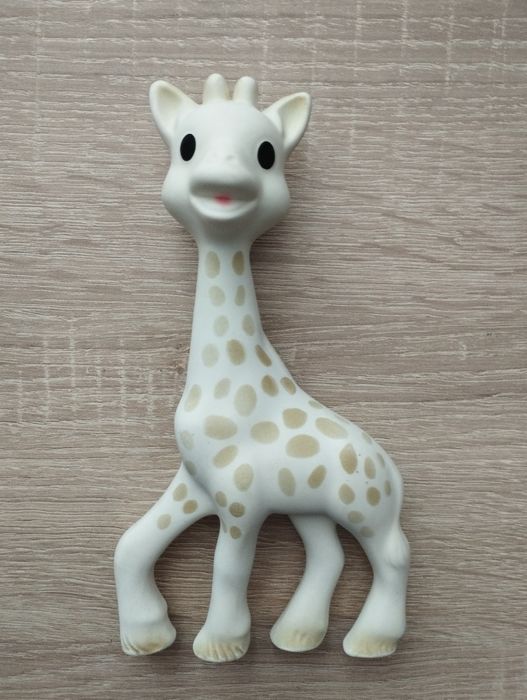 Жирафік жираф прорізувач
