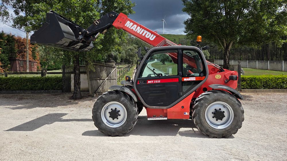 Manitou Telescópico MT 732  B-E2