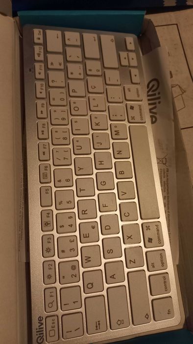 Wireless Keyboard _Qilive_ New64354261312002122