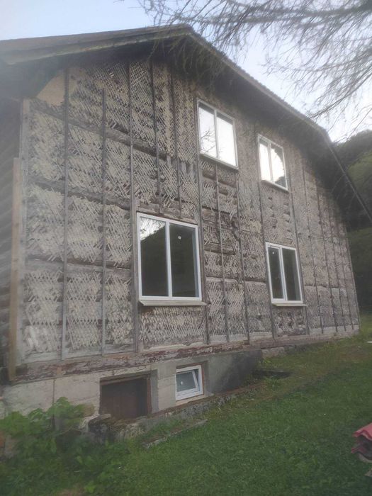 Нежитлова будівля - с. Сукіль, Івано-Франківська обл. - View 3