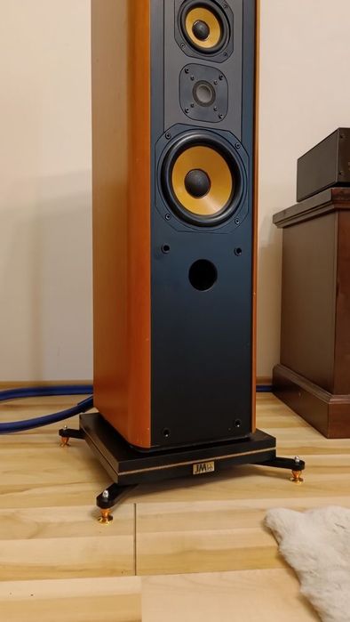 Platformy antywibracyjne  pod kolumny 2 szt