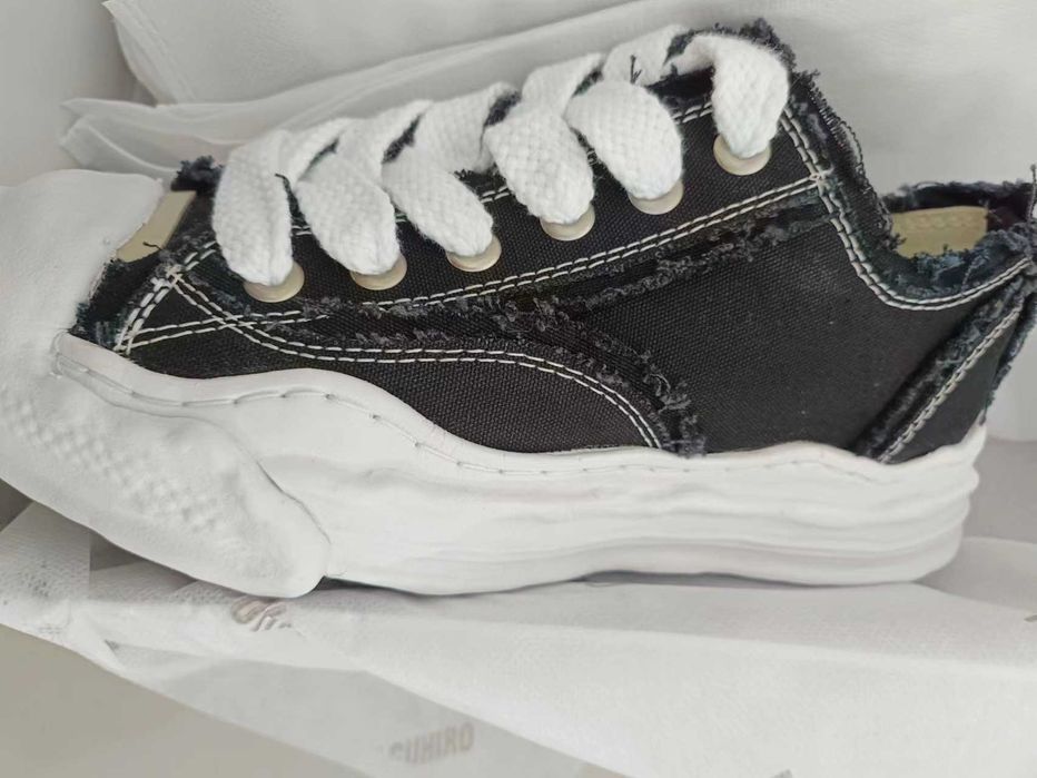 MIHARA YASUHIRO Black canvas shoes