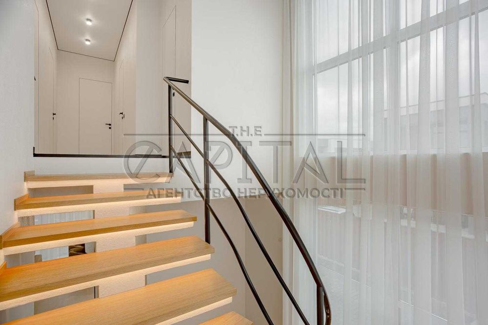 МЕТРО 5 хв ! Оренда ДУПЛЕКСА вул. Виноградна! НІХТО НЕ ПРОЖИВАВ !