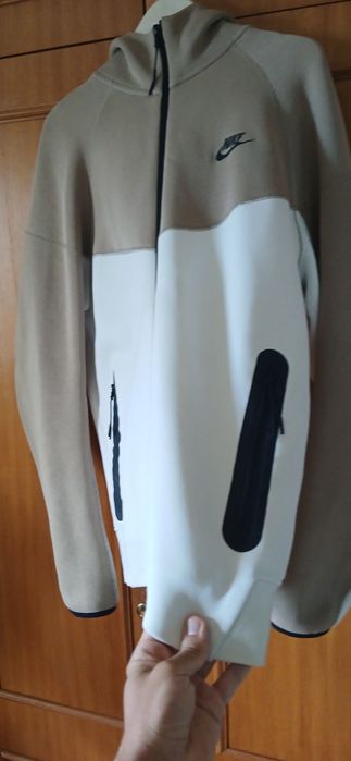 Nike tech tamanho M