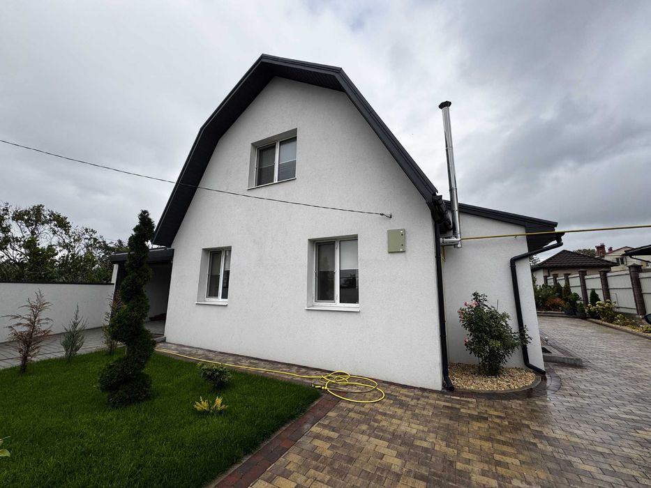 Сучасний будинок в пгт Таирове