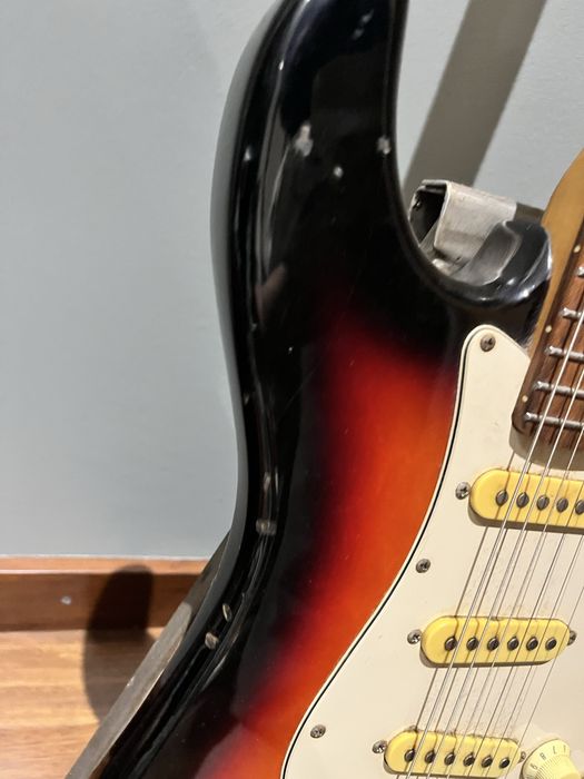 Guitarra Elétrica