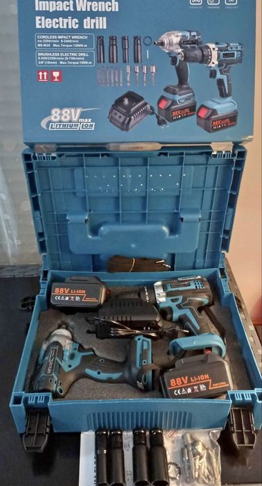 Maquina de impacto e maquina de berbequim com aparafusadora e martelo