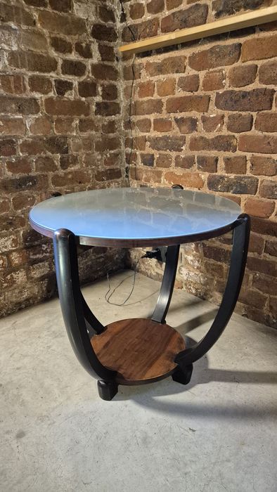 Stolik okrągły z szybą. Nr 1901