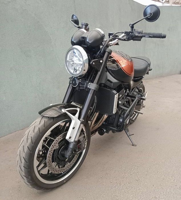 Продам мотоцикл Kawasaki Z900RS
