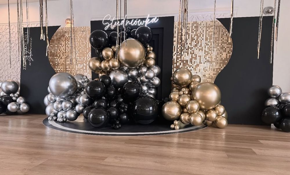 Ścianka balonowa, girlanda z balonow, chrzest, urodizny studniowka