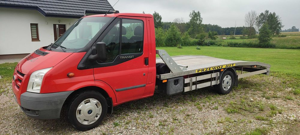 Wypożyczalnia, wynajem: laweta / bus / dostawcze / winda / plandeka