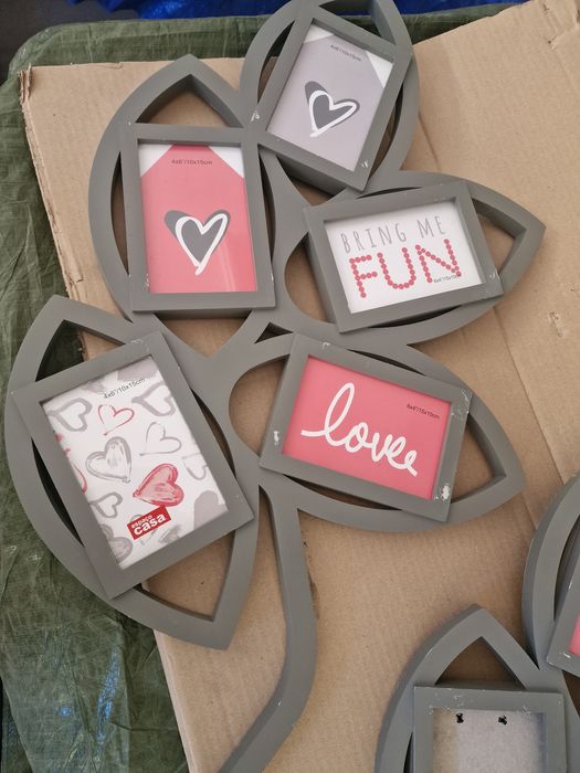 Duas molduras para 5 fotos cada