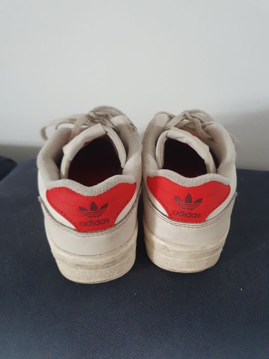 Adidasy dziewczęce 33