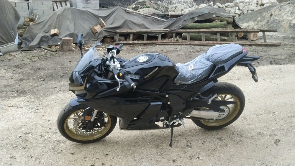 Продам TARO GP1 400