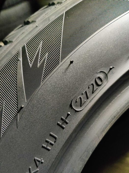2шт R16 225 55 шини зимові Hankook Winter ICept IZ2