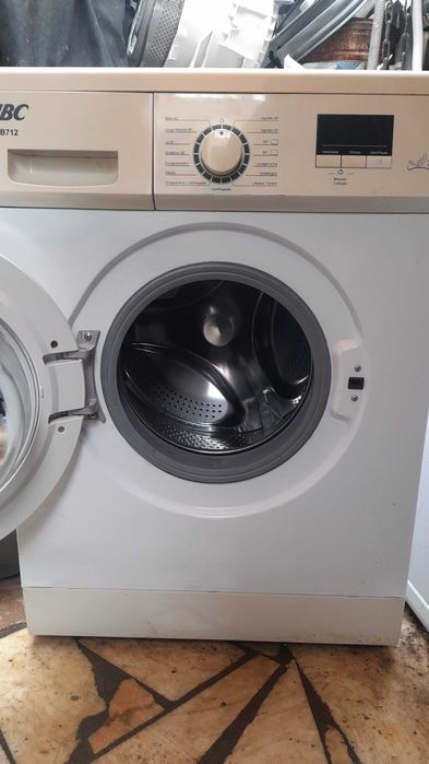 maquina de lavar roupa JBC 7 quilos 1200 rpm exelente estado