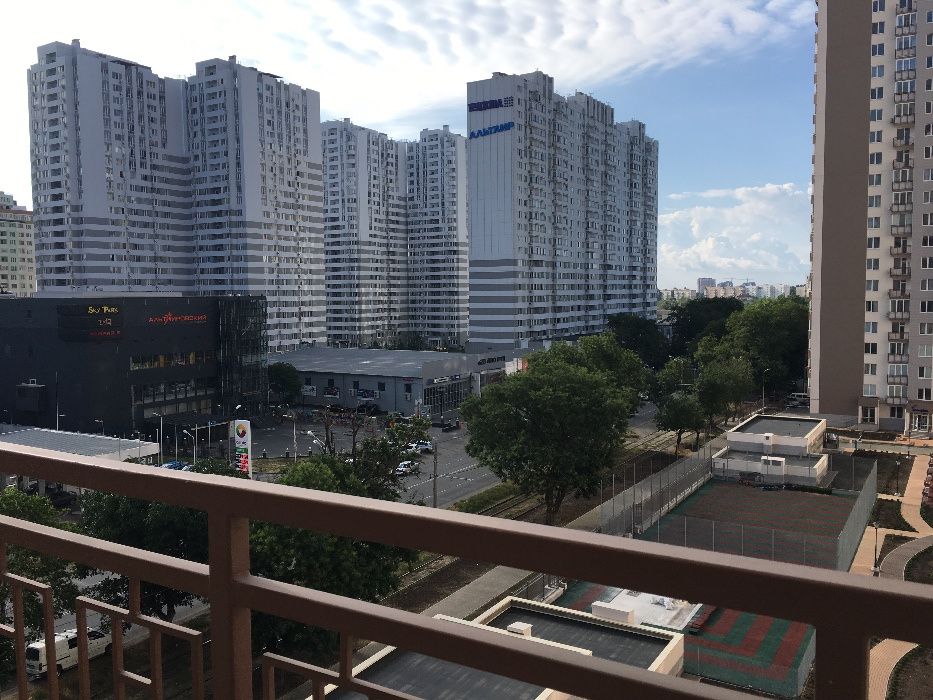 Сдам посуточно однокомнатную квартиру Альтаир 2.